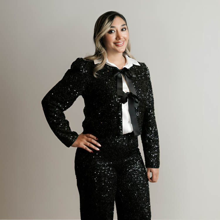 doctora salma borja.png